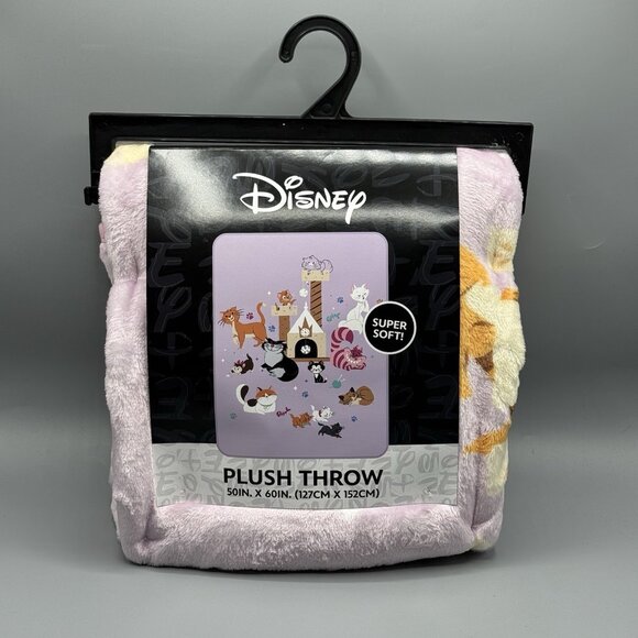 Disney Cats Group Throw Blanket 50" x 60" NEW - Picture 2 of 5